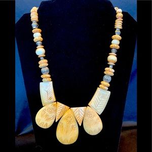 Vintage tribal style carved faux bone & metal bead necklace. Pre loved